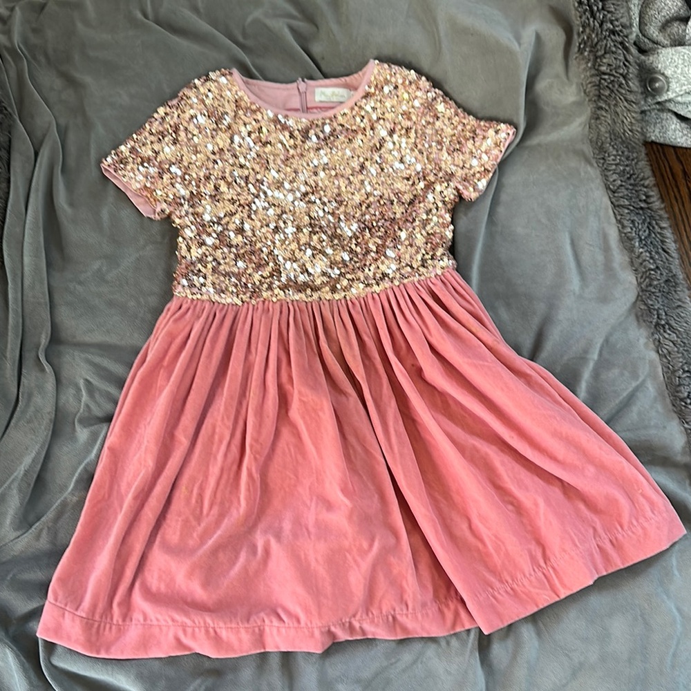 Mini Boden Pink Sequin and Velvet Kids Dress with under skirt. Size 9/10